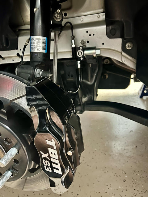 2015-24 S550/S650 Mustang Dual Line Lock Kit w/ Brackets